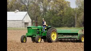 Planting Beans with John Deere 3020