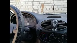 Painting the Lada Kalina dashboard with liquid rubber