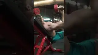 How to train your stubborn upper chest! #chesttraining