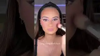 Long lasting blush hack #blush #makeuphacks #blushhack #translucentpowder #quickandeasymakeuplook