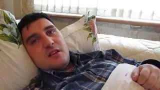 Эльдар Богунов показывает актерскую игру