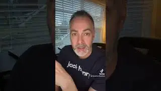 Want to have a stress-free relationship with money? Shoot me a DM and I’ll send a free resource.