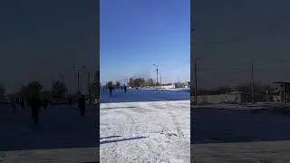 Начало войны. Дым, горит Барабашова в Харькове 18.03.2022 