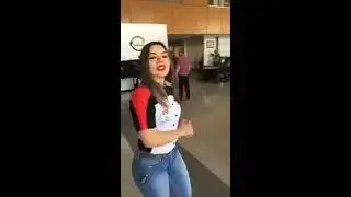 BUENISIMA la Camioneta. En esa cajuela si caben mis cosas...