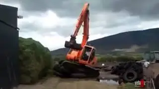 Экскаваторщик 99 уровня / Builder 99 lvl
