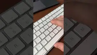 ₹12,000 vs ₹2000 Apple Keyboard! 