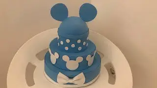 Tarta falsa de mickey mouse