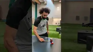 🇯🇵 Salah & Tsimikas take on Daruma Otoshi!