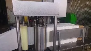 Станок для производства одноразовых полотенец из нетканого полотна СПАНЛЕЙС
