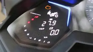 Kymco AK550儀錶操作