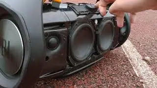JBL BOOMBOX 100% LFM BASS TEST