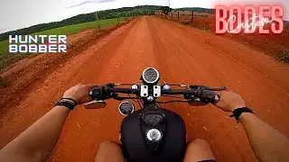 Estrada de terra com a hunter bobber custom