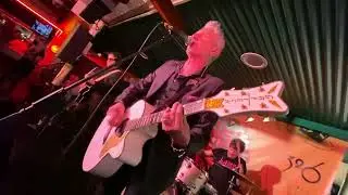 The Long Shadows 🎸🎶 “Steppin’ Stone” LIVE at Original Farmers Market, LA🌴🌸