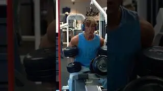 Have never talked this fast but here’s my shoulder workout 🏋️‍♂️ #trending #voiceover #workout