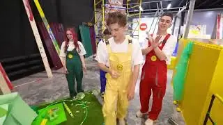 Чей шалаш прочнее?
