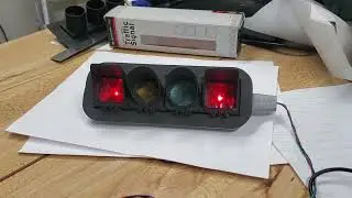 Mini 1:9 Scale Canadian Stoplight!