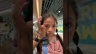 AMANDA NANGIS KENAPA YA?!!  