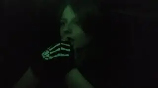 asmr твой влюбленный друг против своей воли пытается тебя похитить на ночёвке🖤⛓️