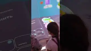 Словарь поколений: губнушка, краш, симп, руинить и все такое :) поугадывать можно в Гостином дворе