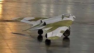HORTEN IX HO-229 BIG RC LIGHTWEIGHT RC SCALE 1:7 MODEL INDOOR FLIGHT / Intermodellbau Dortmund 2016