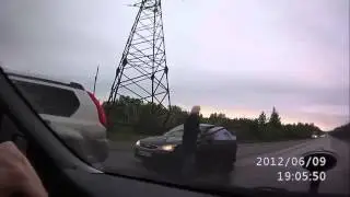 Драка на дороге  в г Архангельск