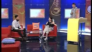 Поет Максим Степанов в ефірі програми "Ранковий коктейль"