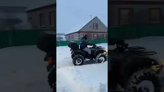 Очистка снега квадроциклом Baltmotors Striker EFI  700-кубовый. Брат купил себе игрушку 