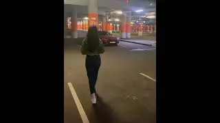 Бустер с двумя сосками на подземке(или на парковке)