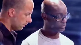 ЧТО ЕСЛИ УВЕЛИЧИТЬ ФУТБОЛЬНЫЙ МЯЧ В ДВА РАЗА!!!???