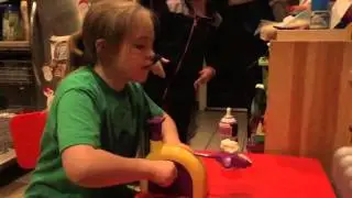 Lena pie face long