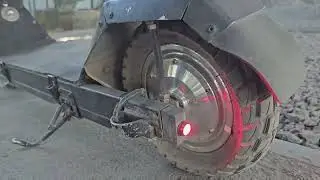 Электросамокат  полноприводный из гироскутера