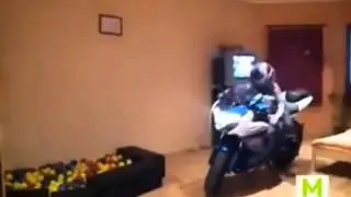 Пока папы нет дома