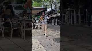 Thessaloniki street musician