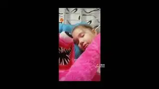 ☠чистая Когда мама ушла на кухню а я осталась с маленькой игрушкой в кавычках☠