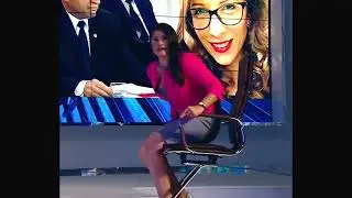 Hoş ve olgun yabancı gazeteci Oana Zamfir