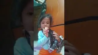 Makan es krim kesukaan #mukbang #masukberanda
