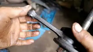 Does the funny piston rod affect power?
