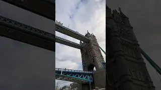 London 🇬🇧 #london #towerbridge #shortvideo #shorts #short
