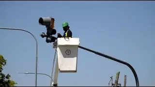 Detrás de Obra: ¿Cómo funcionan los semáforos?