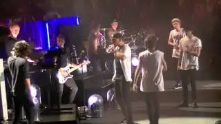 One Direction - MMMBop Hanson Cover - Tulsa OK - September 23, 2014