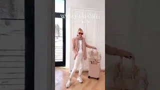 Simple & Comfortable Travel Outfit