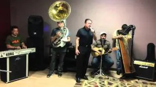 Sin Frío Ni Sueño en Vivo