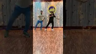 Maroon colour Sarita | Just Dance #ytshorts #shortvideo #short