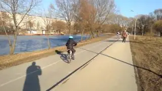 Лёнич и велосипед. Первое знакомство))