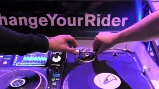 NAMM 2017: Denon VL12 Turntable Walkthrough