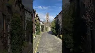 The beautiful Circus Lane in Edinburgh // Scotland #scotland #scottishhighlands # #visitscotland