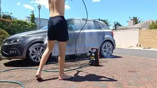 Pressure washing a VW Polo #vw #polo #vwpolo #southafrica