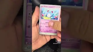 Opening a 5 dolllar Pokemon booster pack 👀