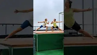 Йога під дощем з любими напоєм без цукру , повторюй