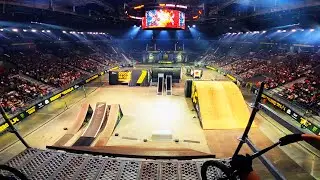 Double flips on a scooter! 🤩 JUMPING ON THE MEGARAMP! 😍 